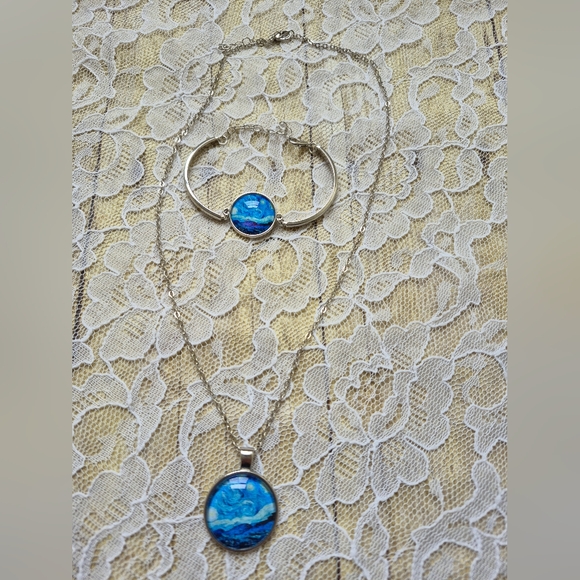 Van Gogh Jewelry - Elegant Blue and Silver Van Gogh Necklace and Bracelet Set